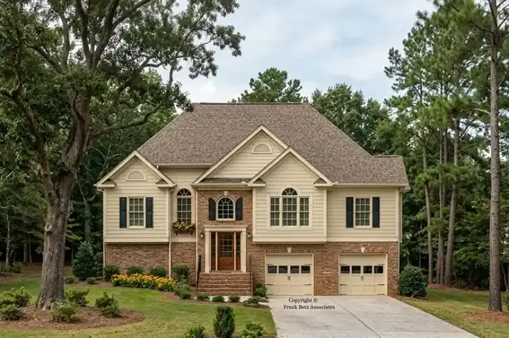 Traditional house plans 85-645 - front exterior, 1,662 sq ft, 3 bed, 2 bath house plans | Monster House Plans