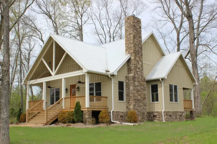 Country house plans 87-179 - front exterior, 1,972 sq ft, 3 bed, 3 bath house plans | Monster House Plans
