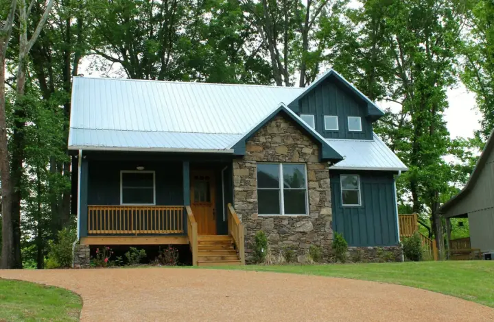 Country house plans 87-189 - front exterior, 1,814 sq ft, 3 bed, 2 bath house plans | Monster House Plans