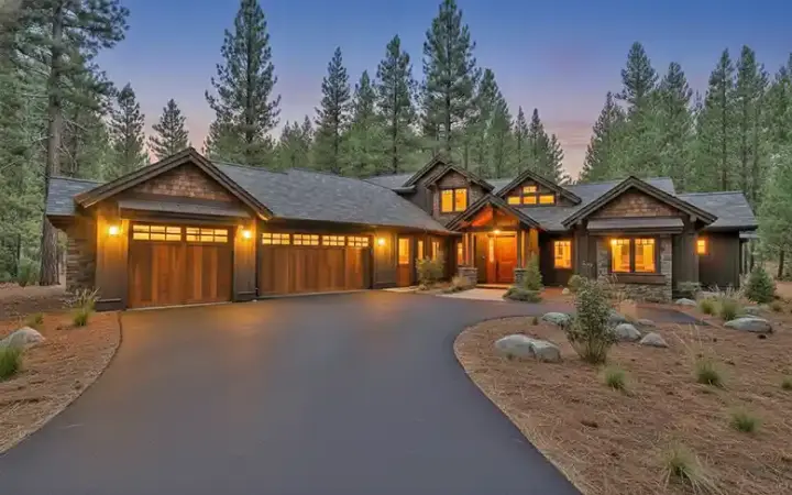 Mountain Rustic house plans 98-126 - front exterior, 2,554 sq ft, 3 bed, 3 bath house plans | Monster House Plans