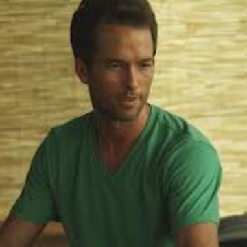 Equinox Classes Reviews >> Travis Eliot - Teacher - Retreat Guru Equinox Classes Reviews >> Travis Eliot - Teacher - Retreat Guru