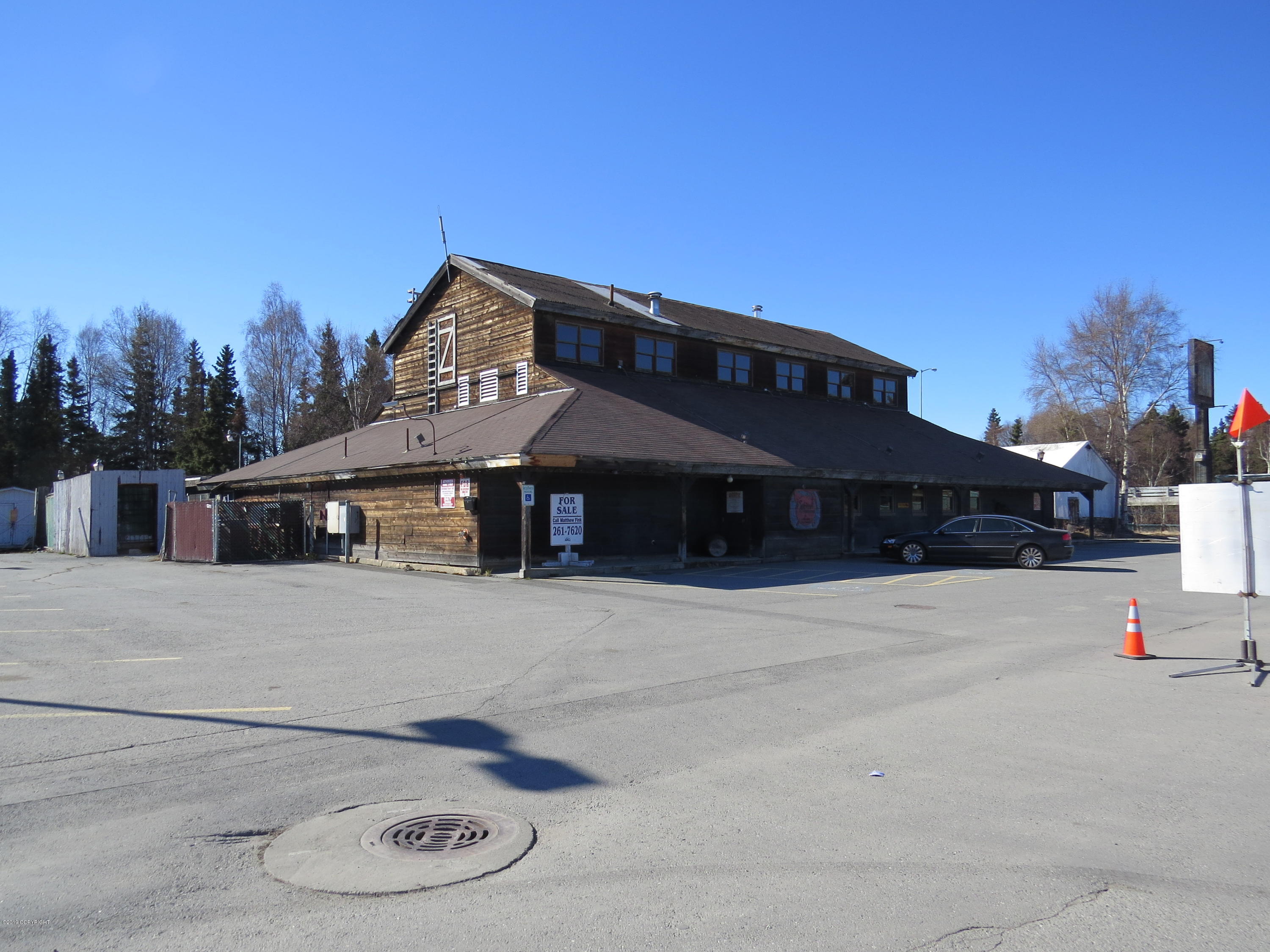 5200 Juneau Street, Anchorage, AK 99518