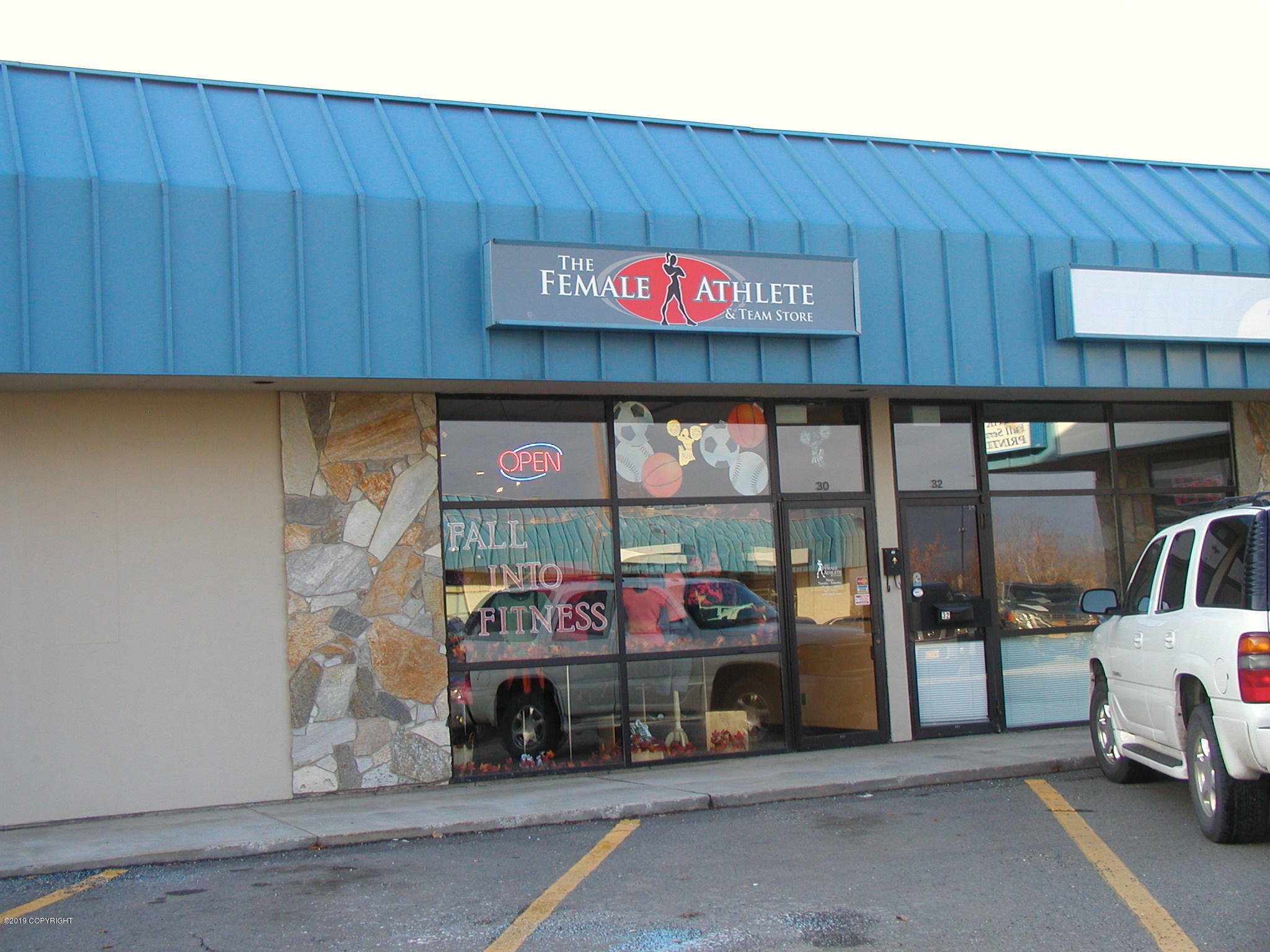 639 W International Airport Road #28, Anchorage, AK 99503