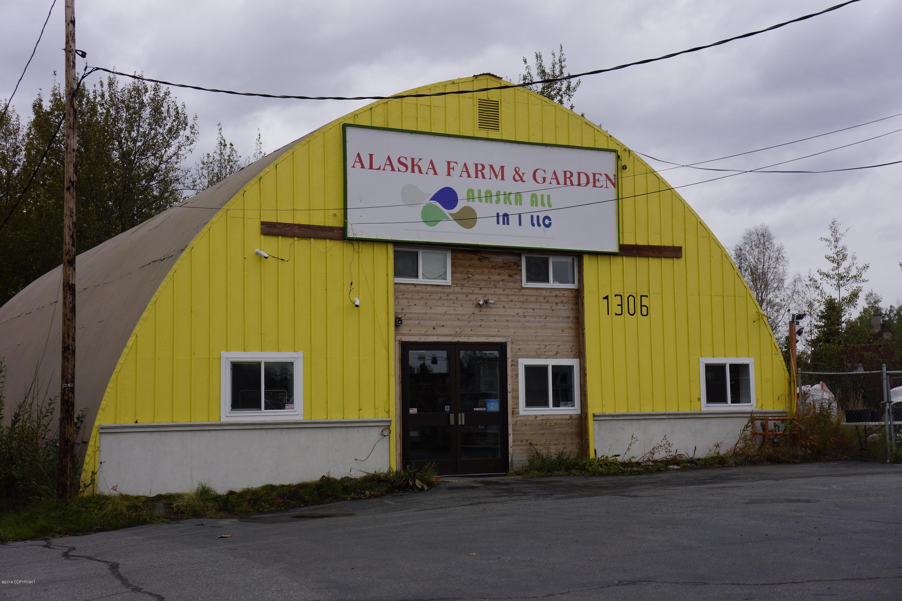 1306 Chugach Way, Anchorage, AK 99503