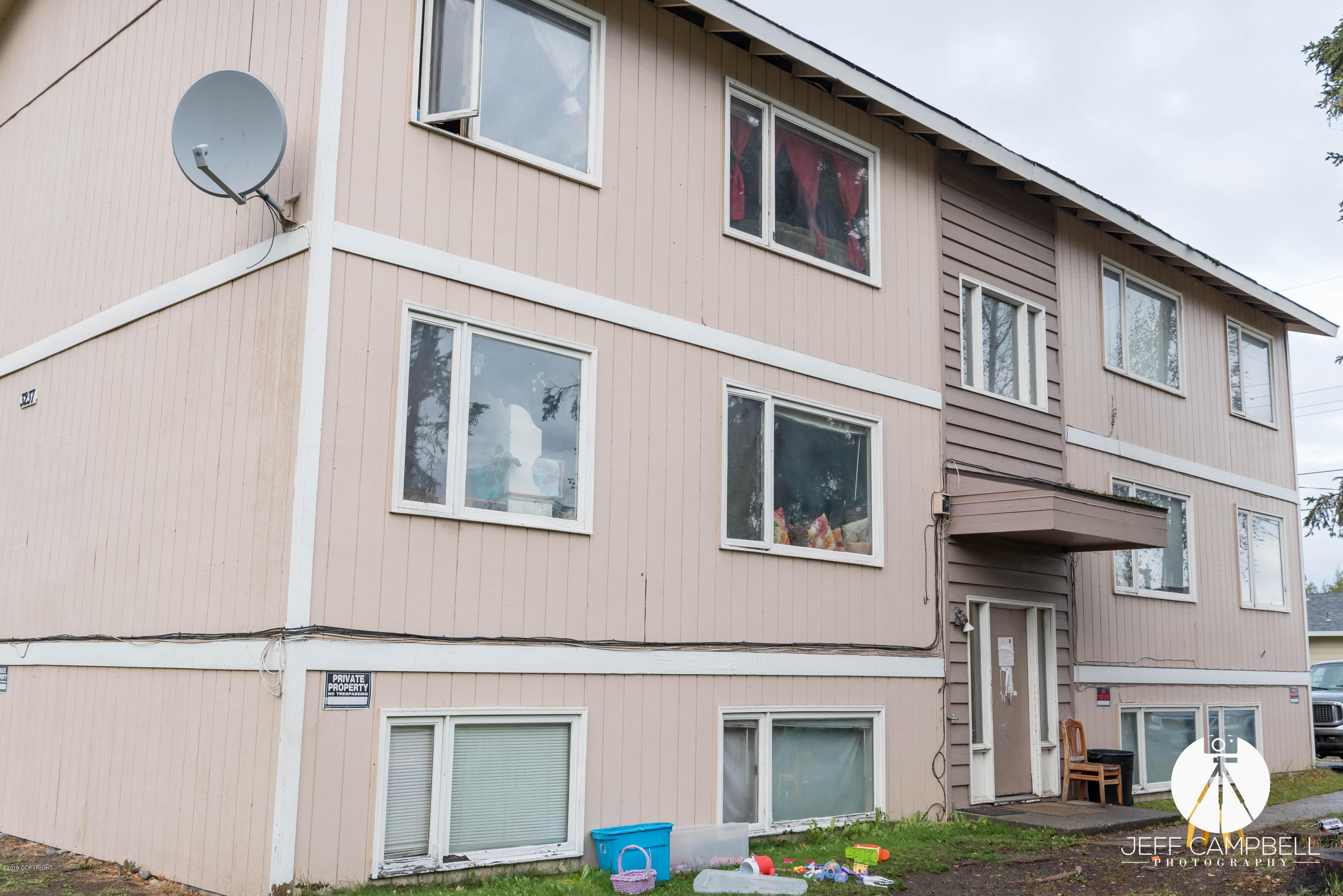 3237 E Tudor Road, Anchorage, AK 99507