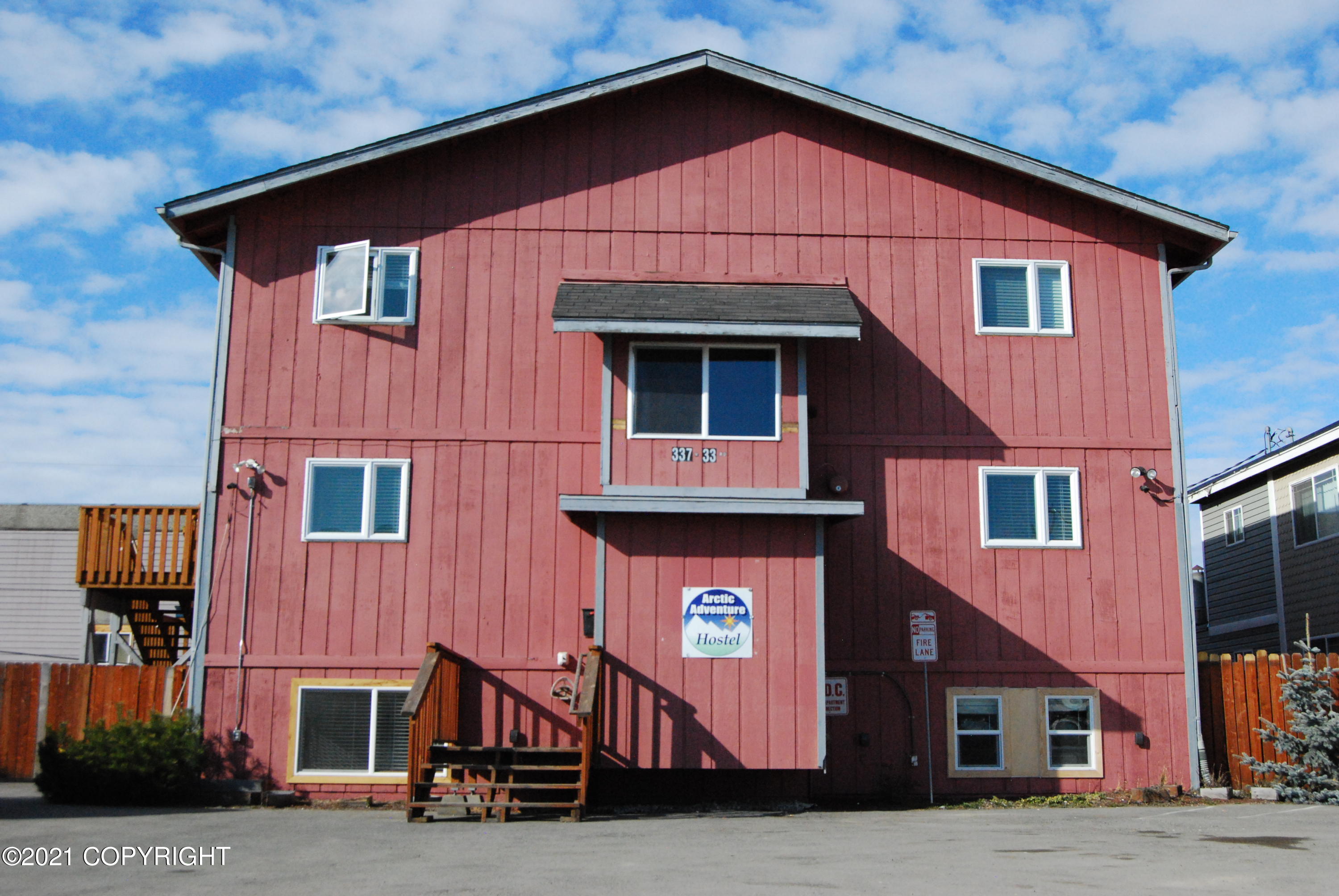 337 W 33rd Avenue, Anchorage, AK 99503