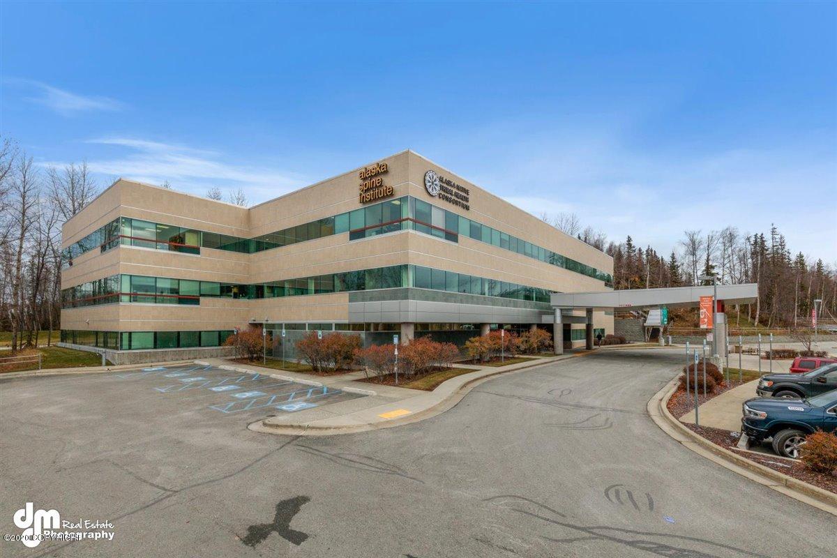 3801 University Lake Drive, Anchorage, AK 99508