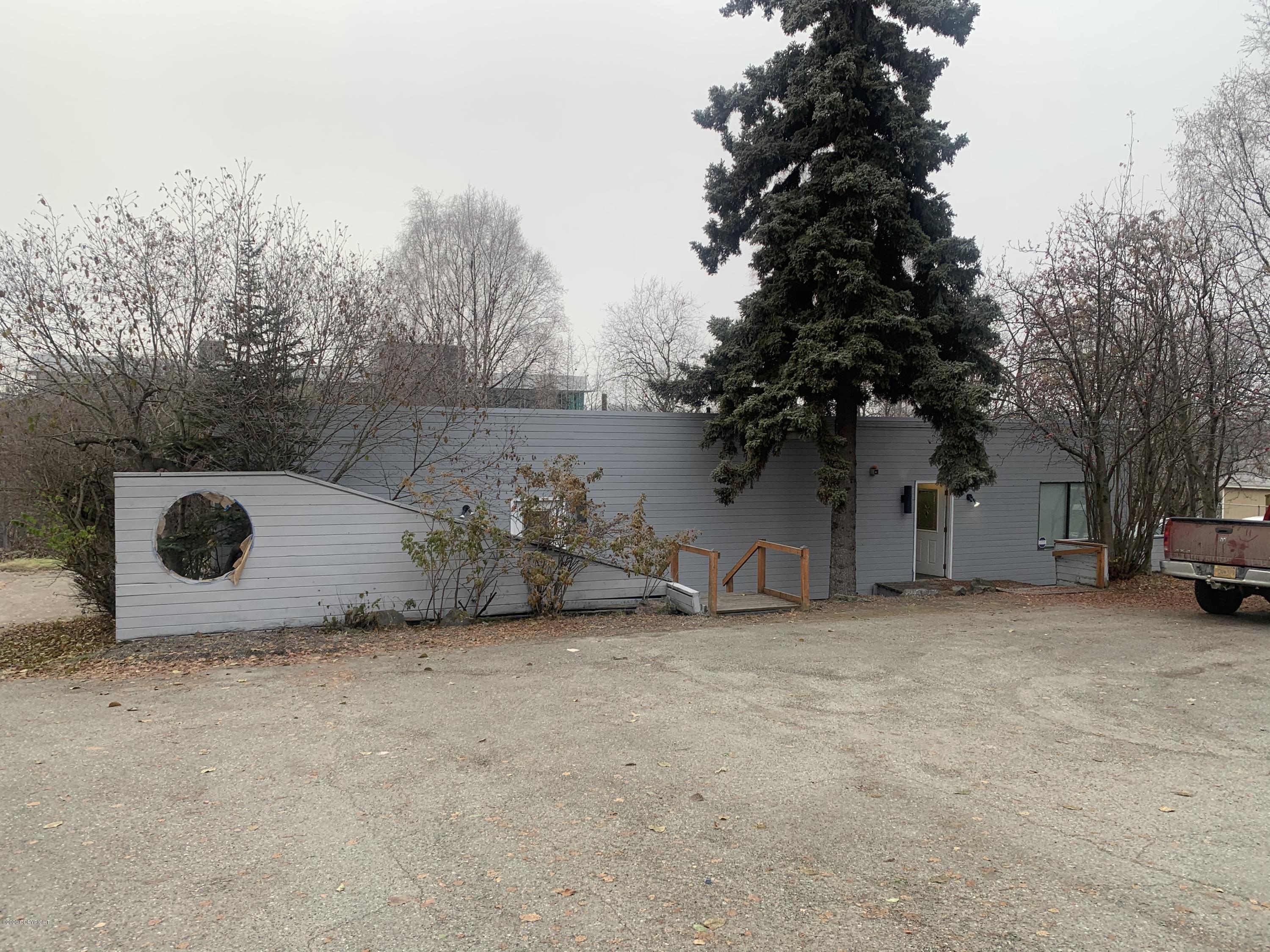 126 W 15th Avenue, Anchorage, AK 99501