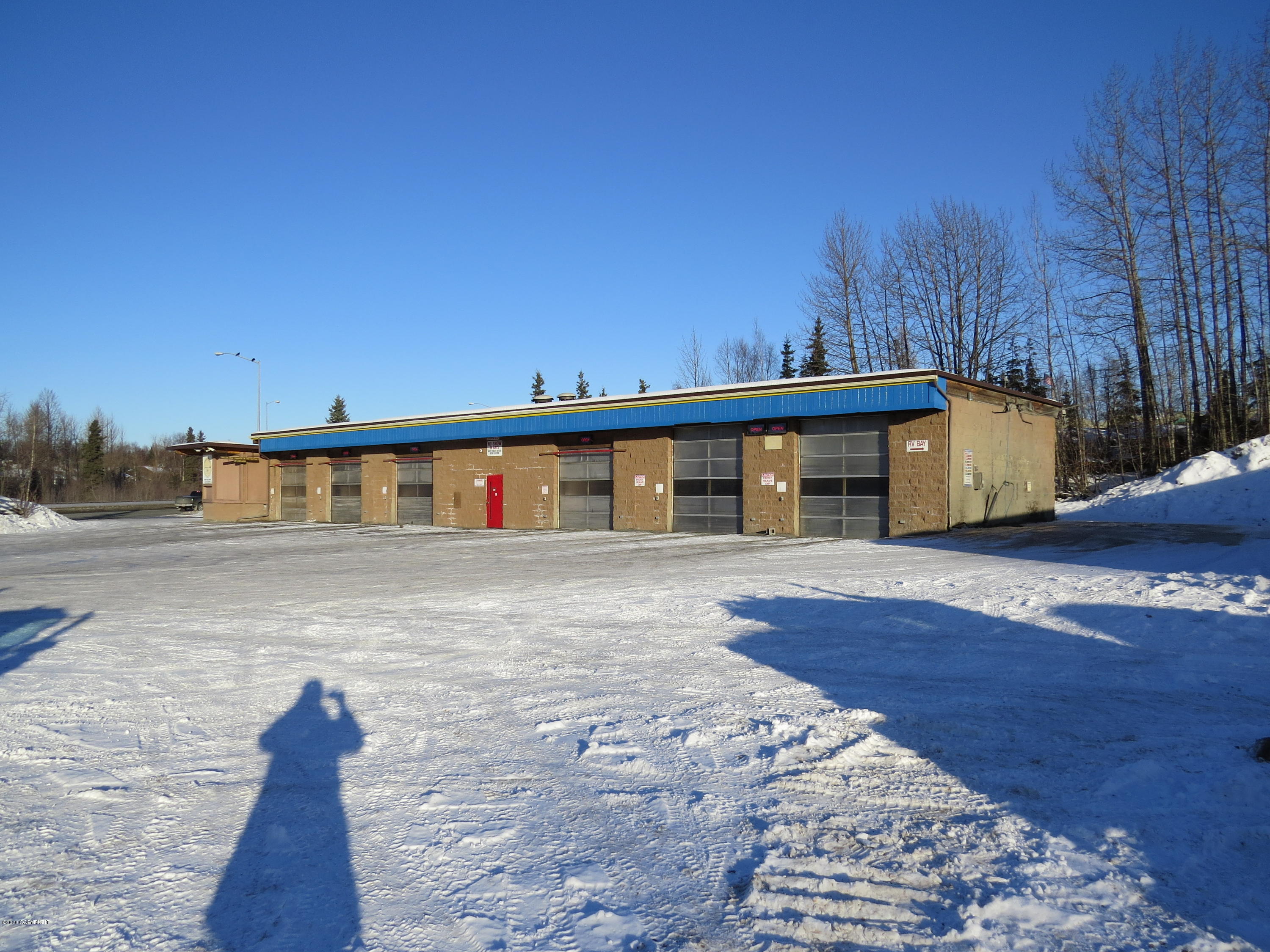 1090 W Dimond Boulevard, Anchorage, AK 99515