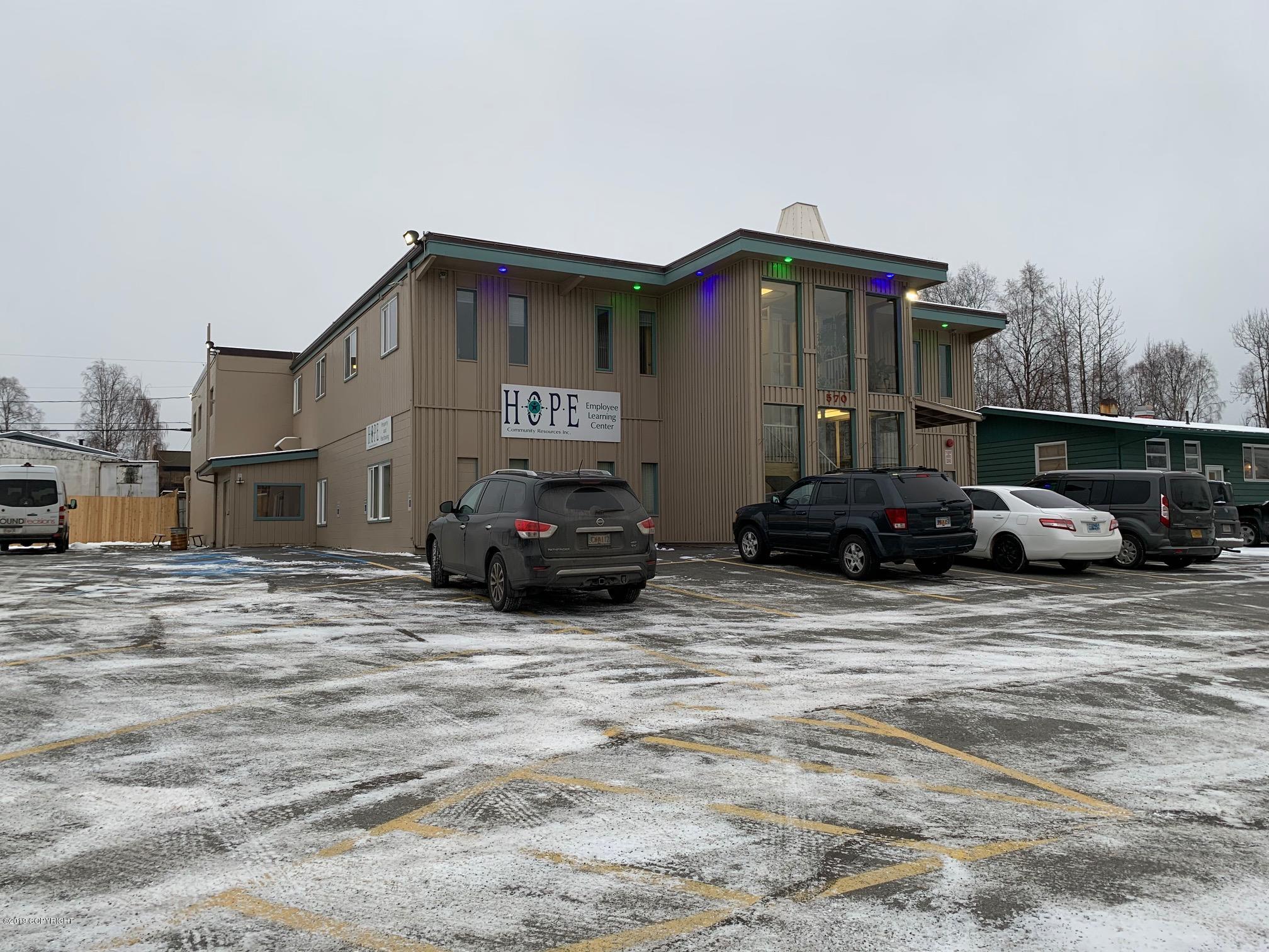570 W 53rd Avenue, Anchorage, AK 99518