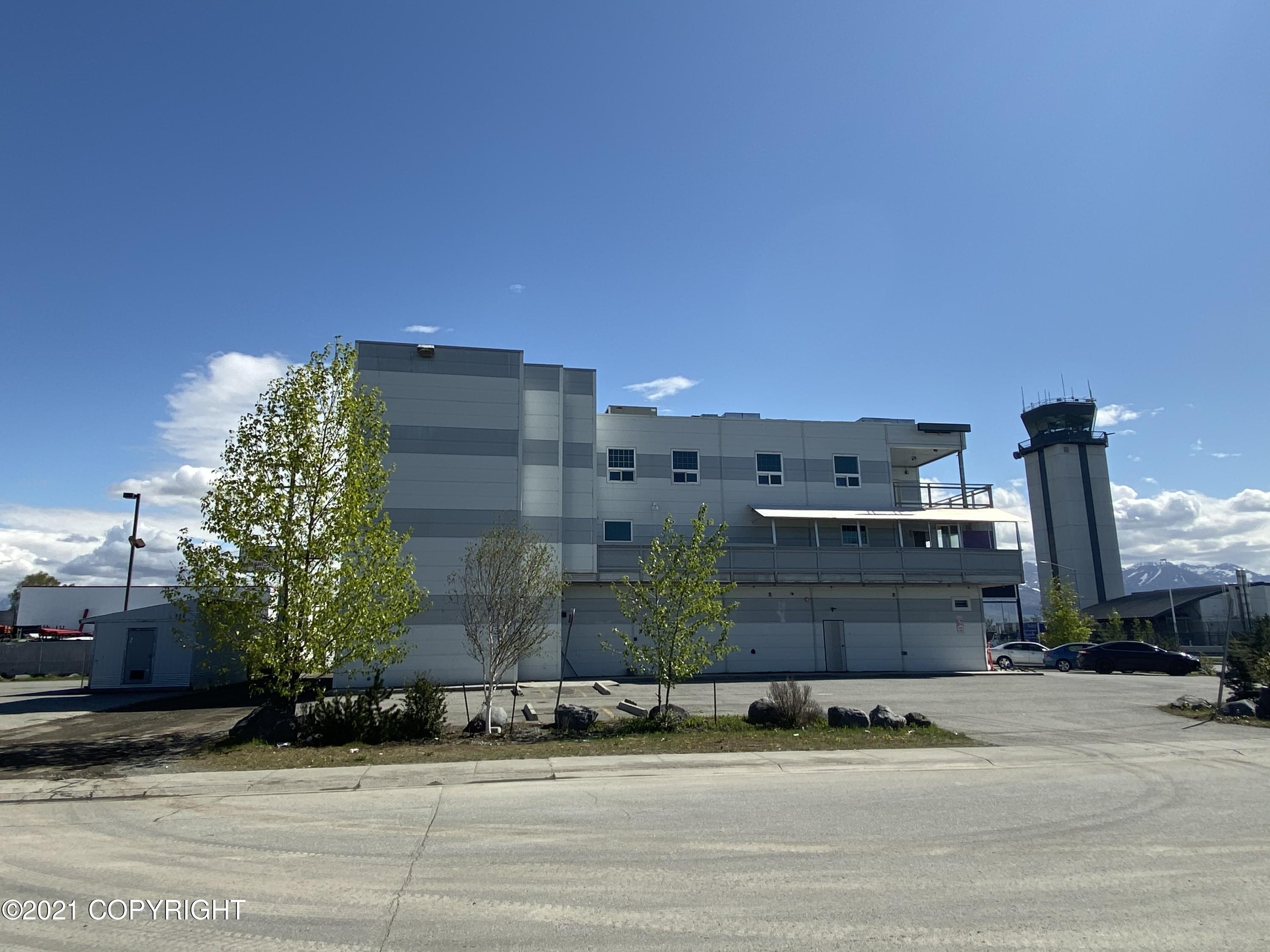 1911 E 5th Avenue #B, Anchorage, AK 99501