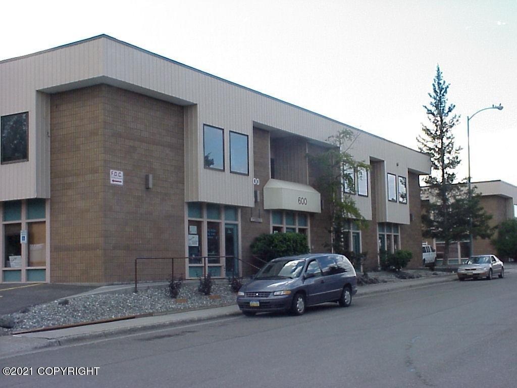 600 W 41st Avenue #203B, Anchorage, AK 99503