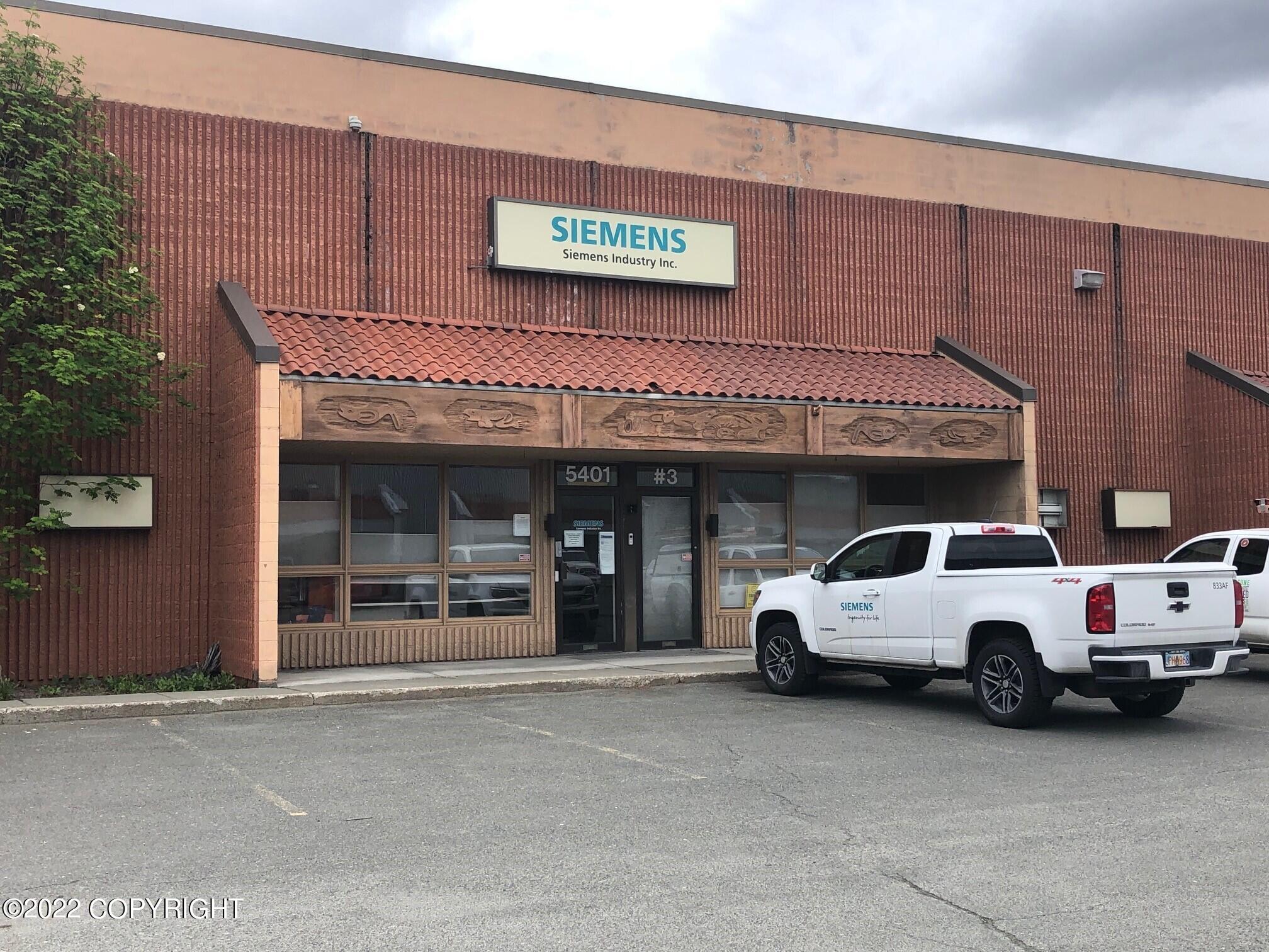 5401 Fairbanks Street 2, Anchorage, AK 99518