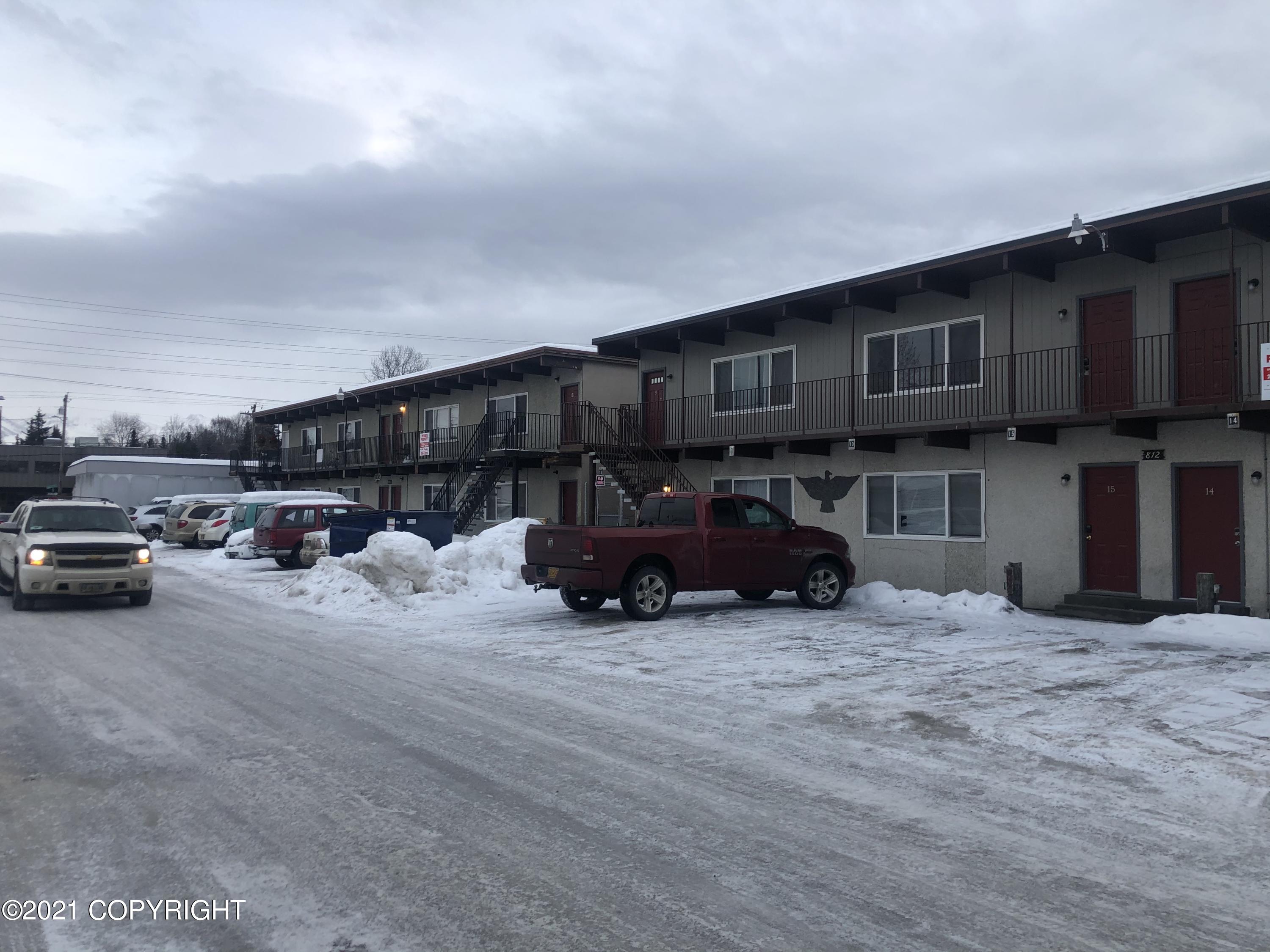 808 W 29th 812 Place, Anchorage, AK 99503