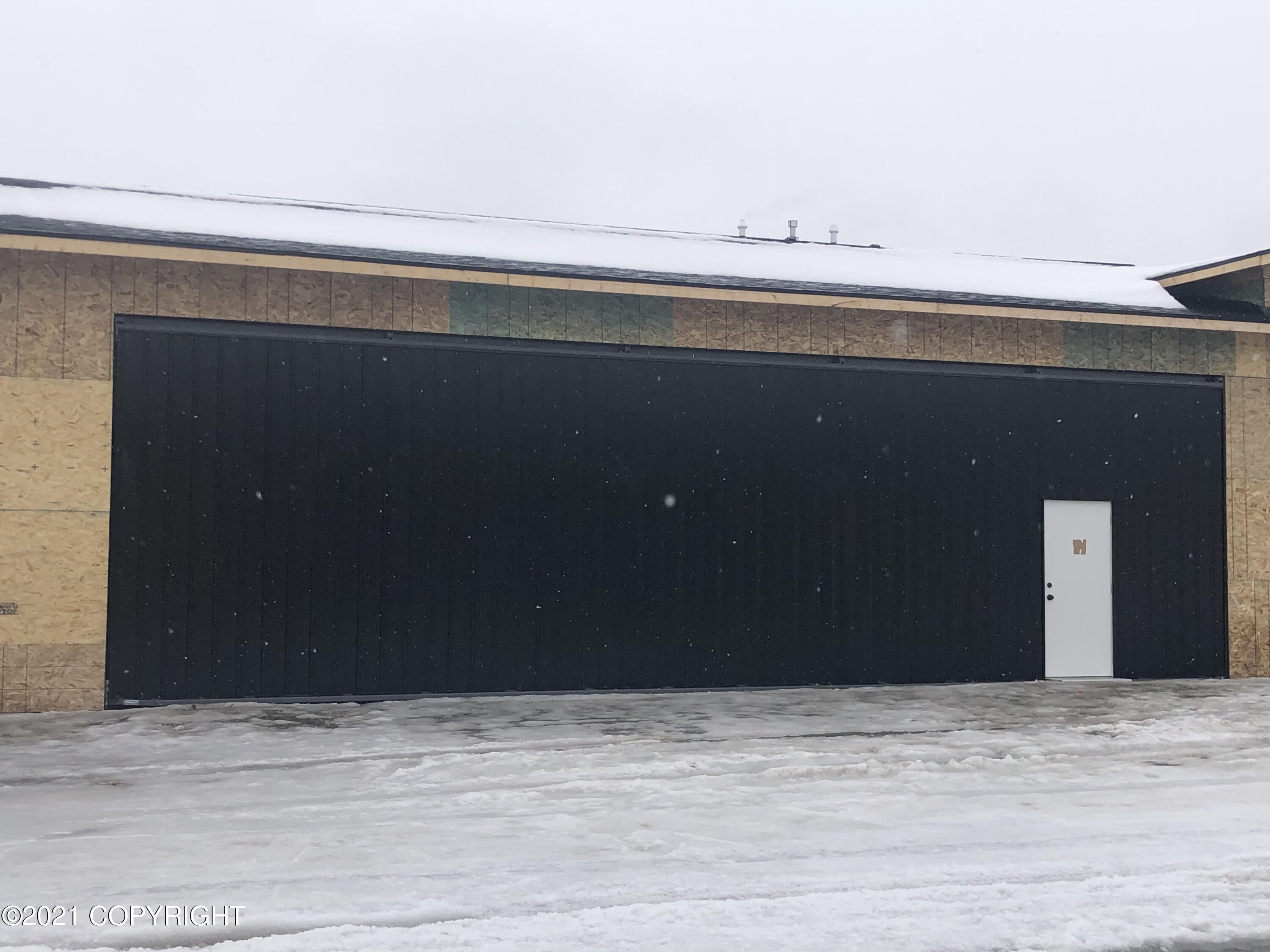4190 W Aviation Avenue #4, Wasilla, AK 99654