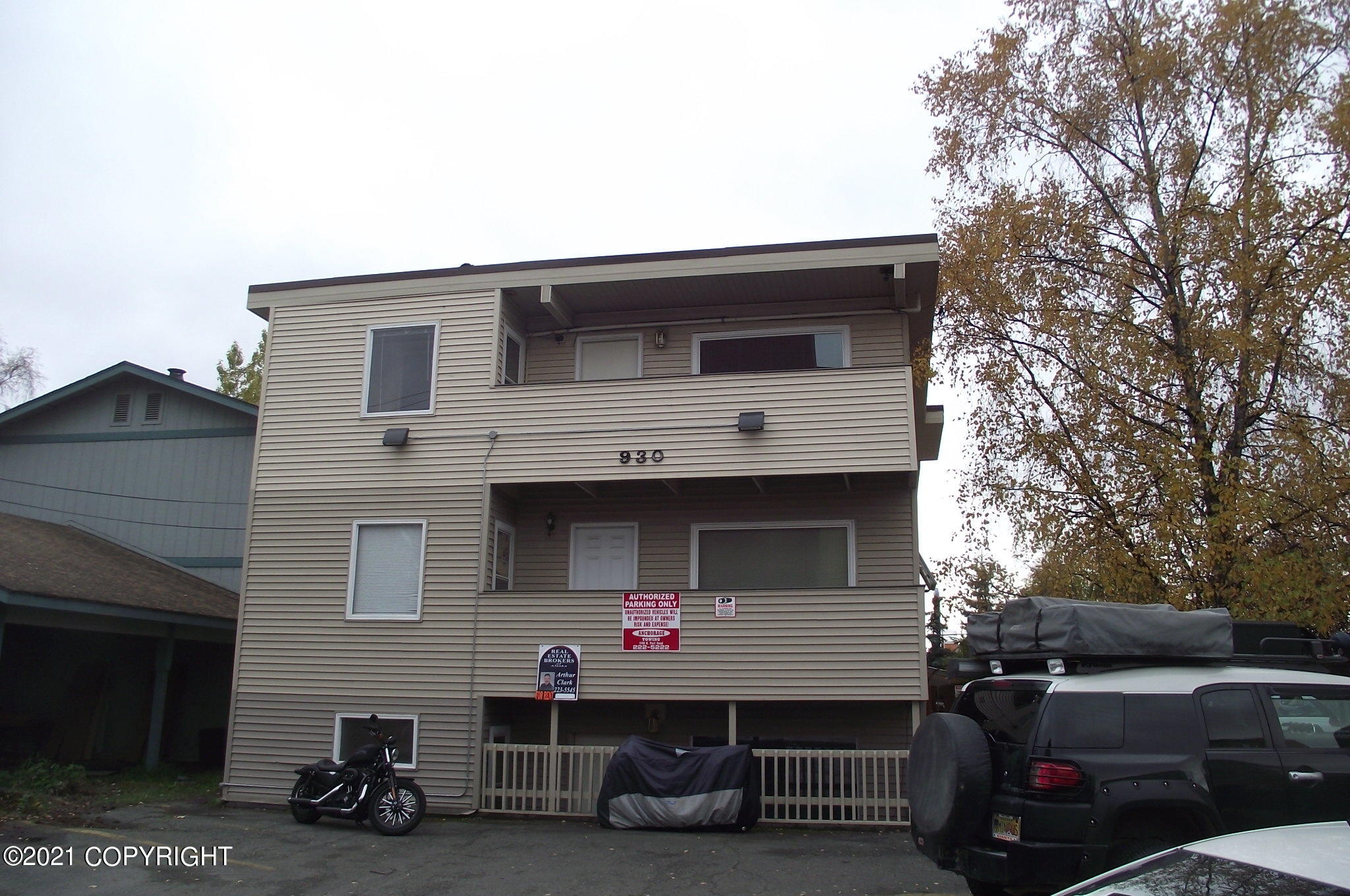 930 W 27th Avenue, Anchorage, AK 99503
