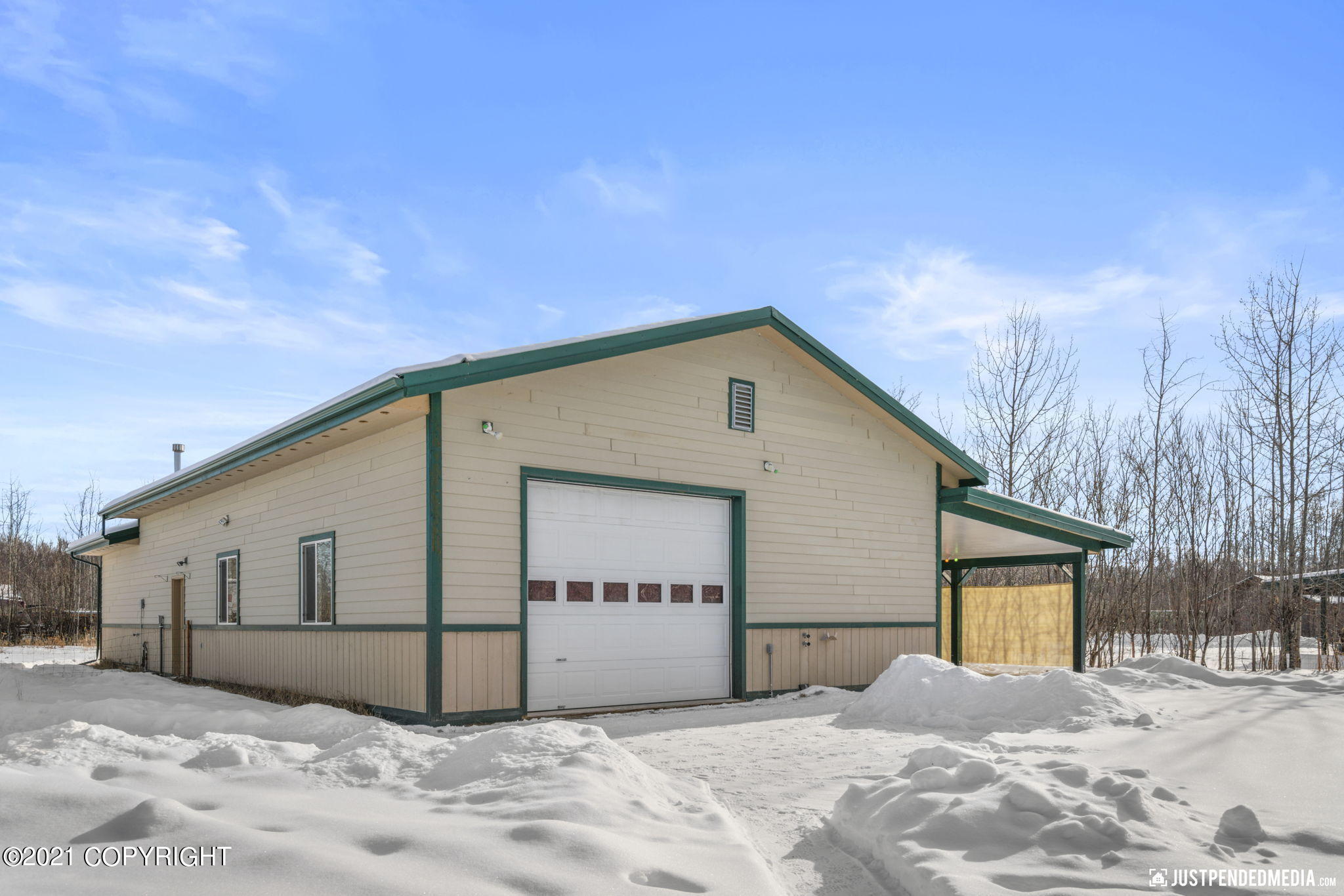 4985 W Fairview Loop, Wasilla, AK 99654