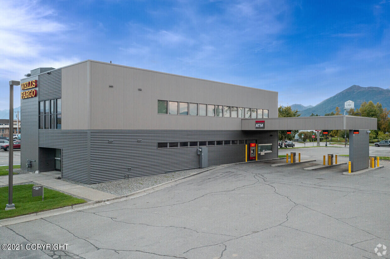 705 S Bailey Street, Palmer, AK 99645