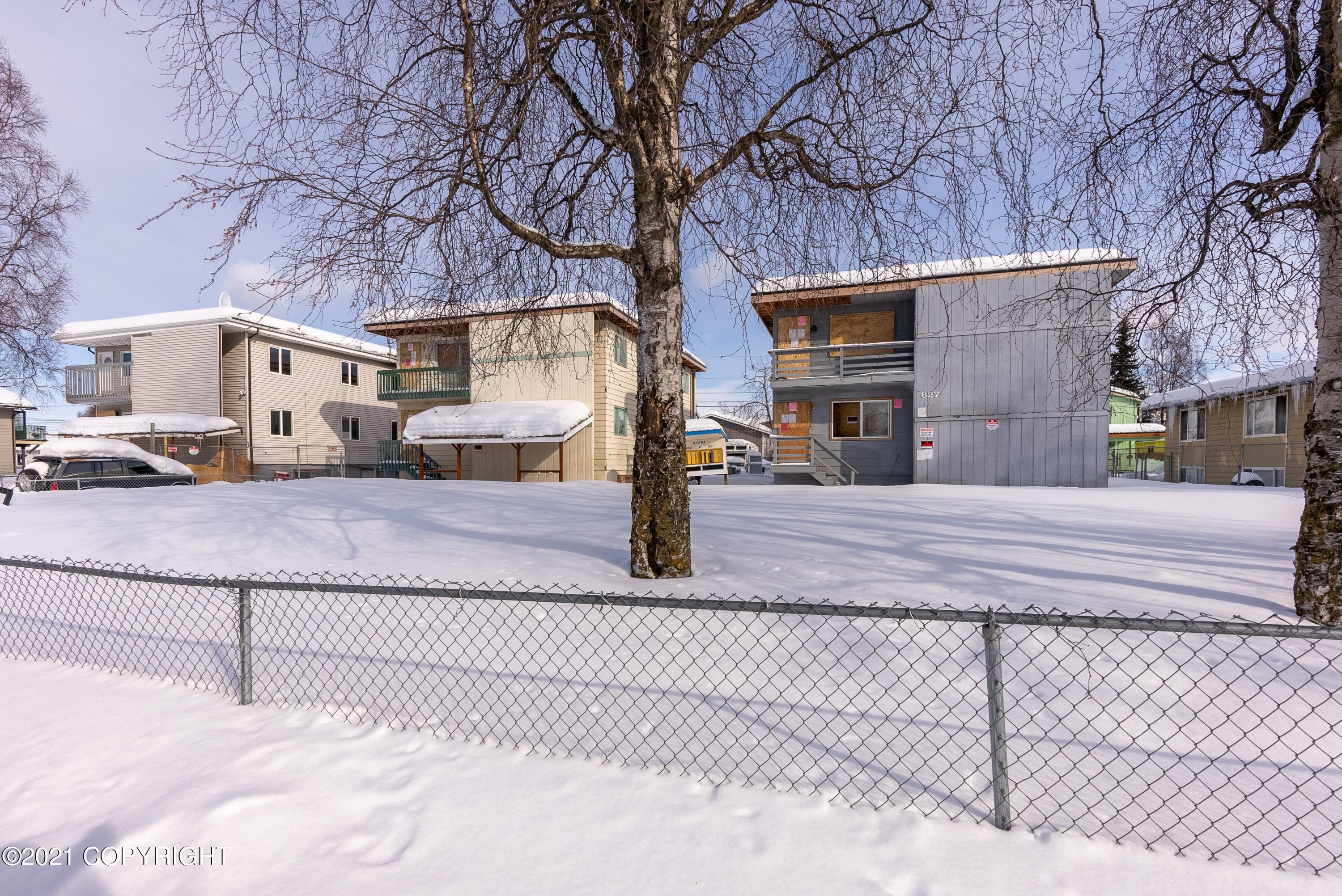 627 N Flower 633 Street, Anchorage, AK 99508
