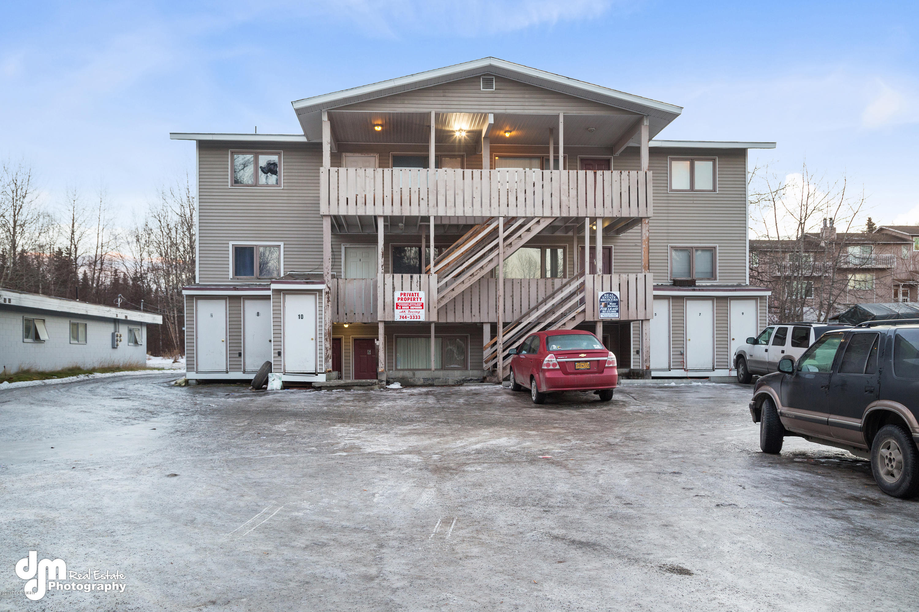 2116 Fairbanks Street, Anchorage, AK 99503