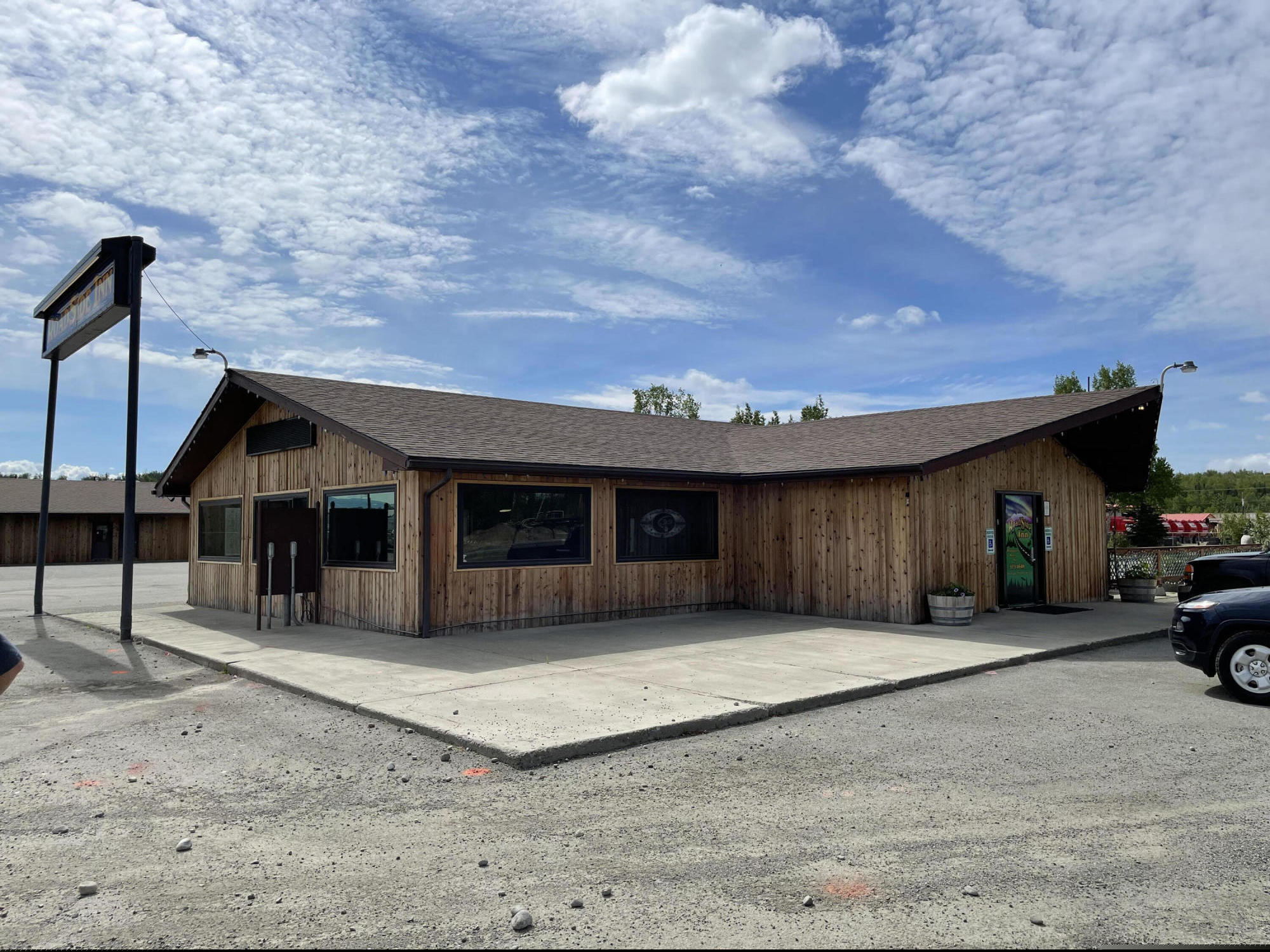 810 S Dandelion Mile 49 Parks Hwy Circle, Wasilla, AK 99623