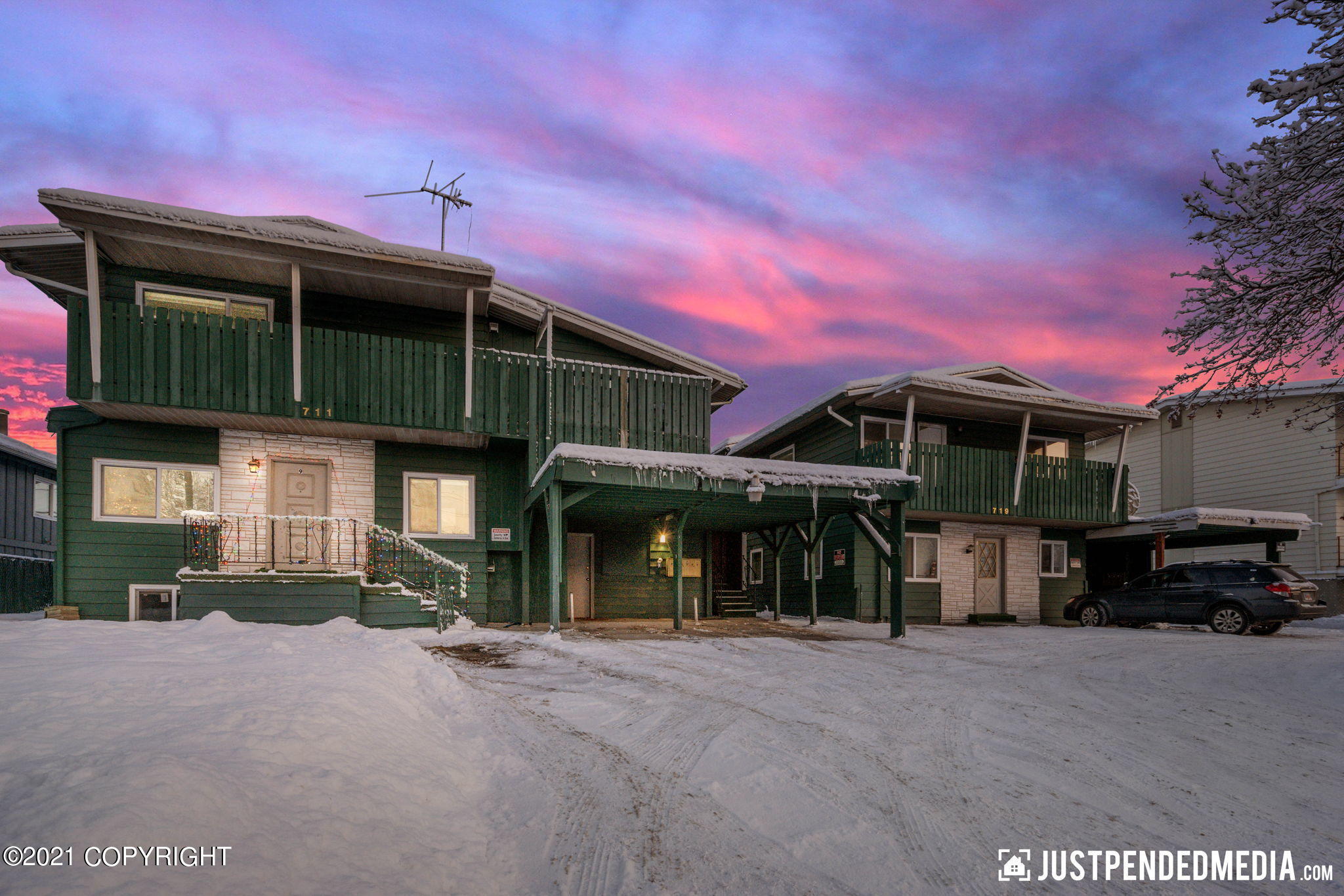 711 Bragaw 719 Street, Anchorage, AK 99508