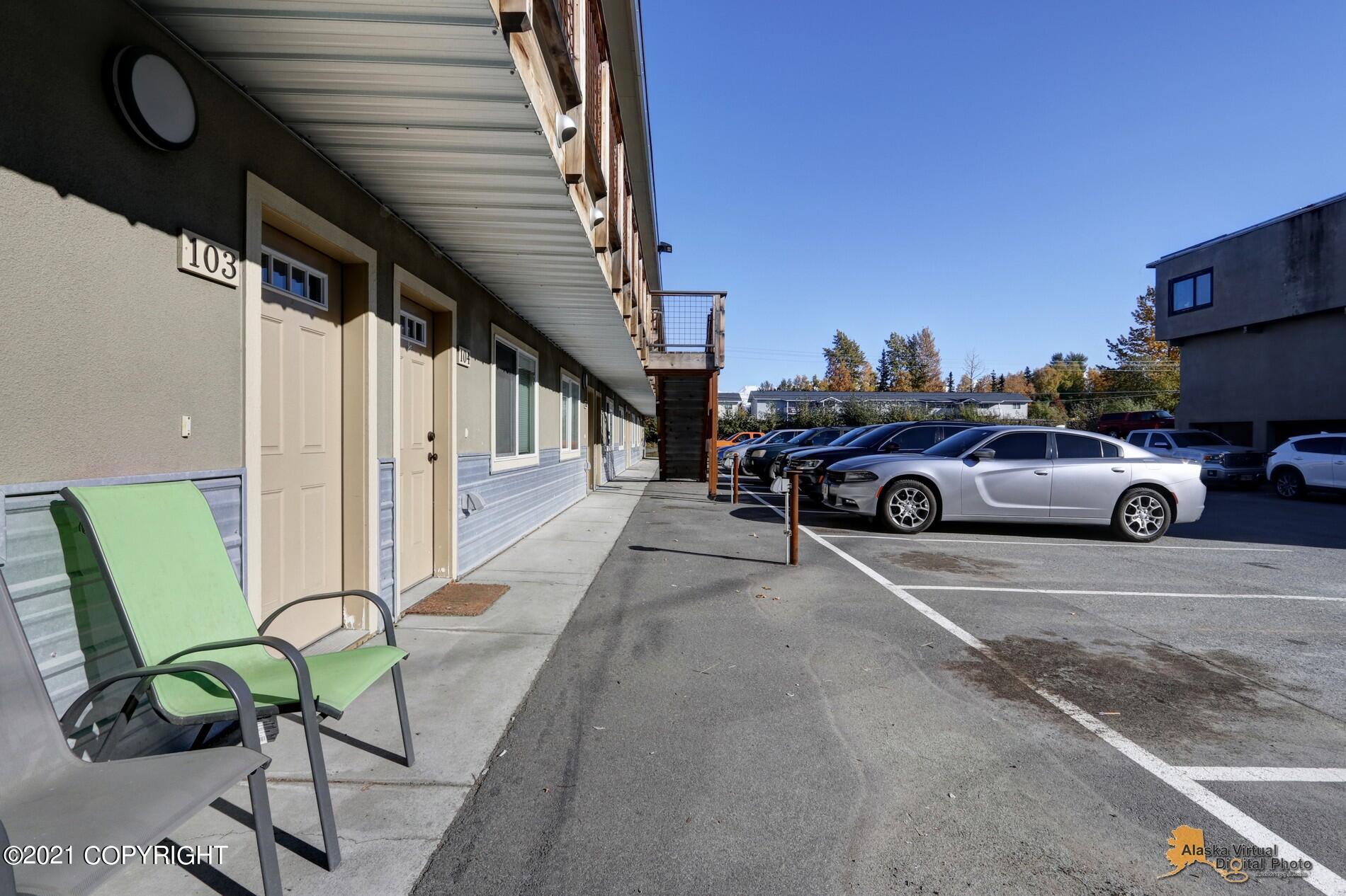 13496 Old Seward Highway, Anchorage, AK 99515