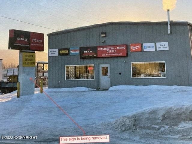 330 E International Airport Road, Anchorage, AK 99518