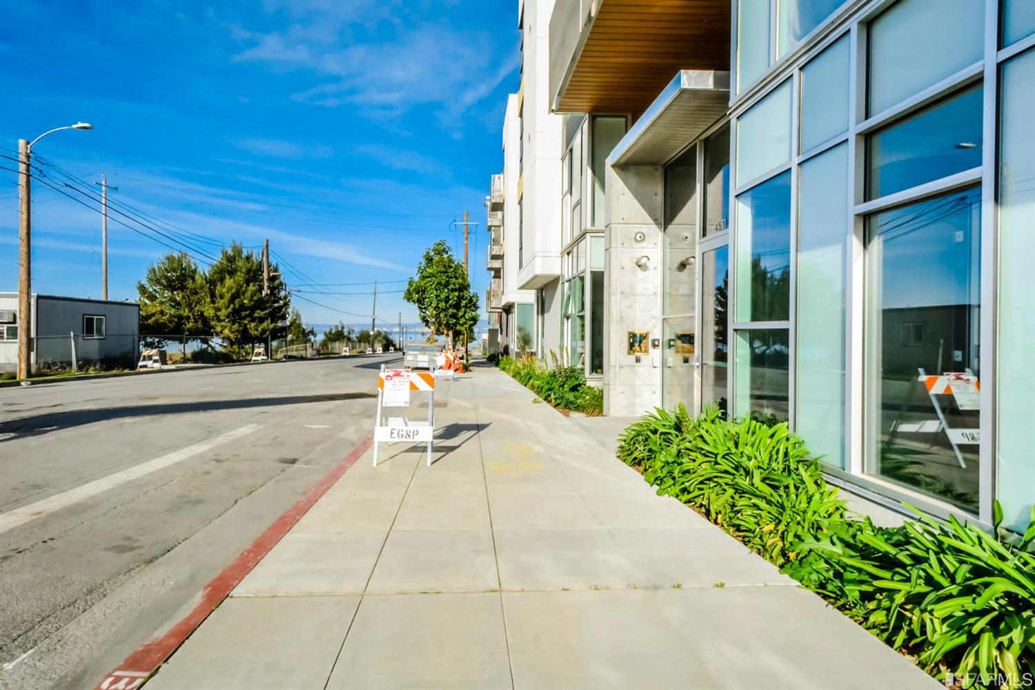 Shipyard at Hunters Point Homes & Condos for Sale in San Francisco