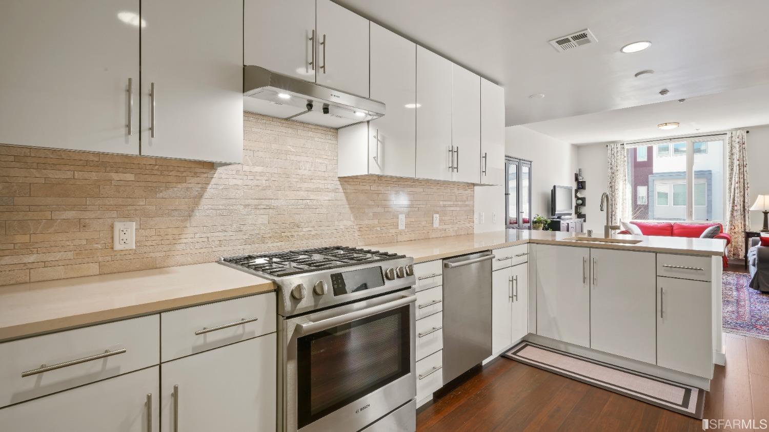 Shipyard at Hunters Point Homes & Condos for Sale in SF