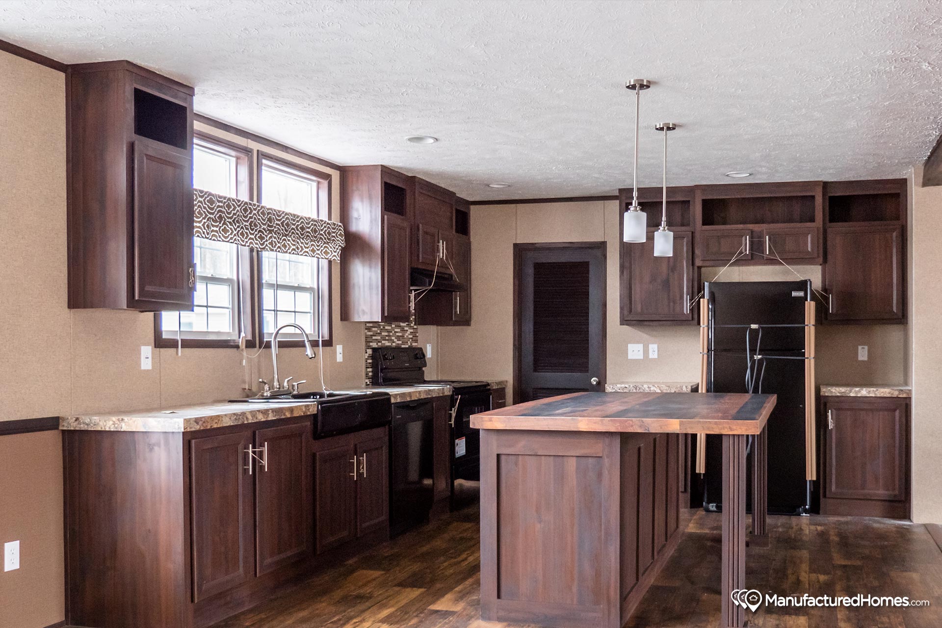 Day Star Homes in Sylacauga, AL Manufactured Home Dealer