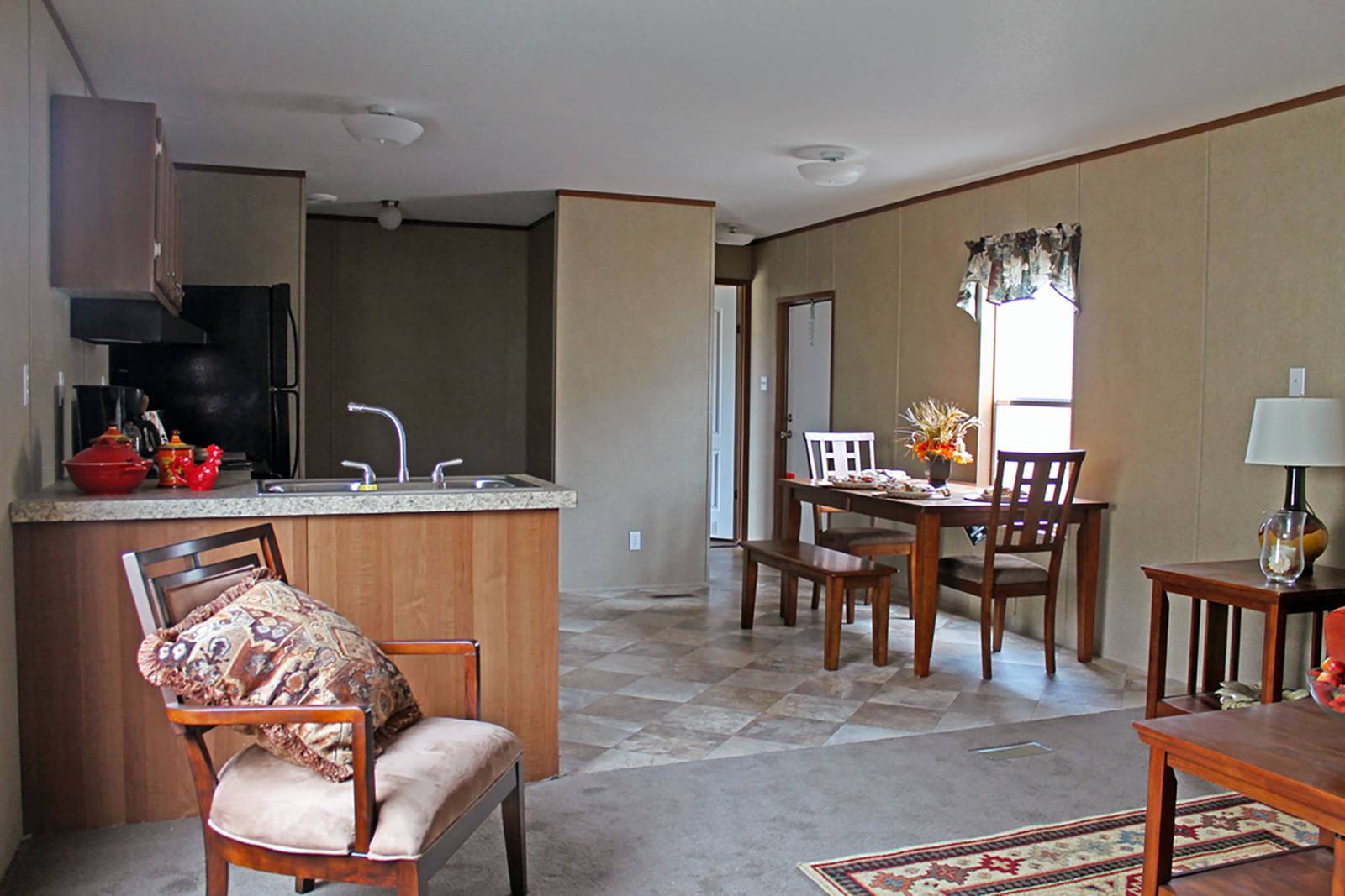 Champion Redman RM1656A Texas Built Mobile Homes