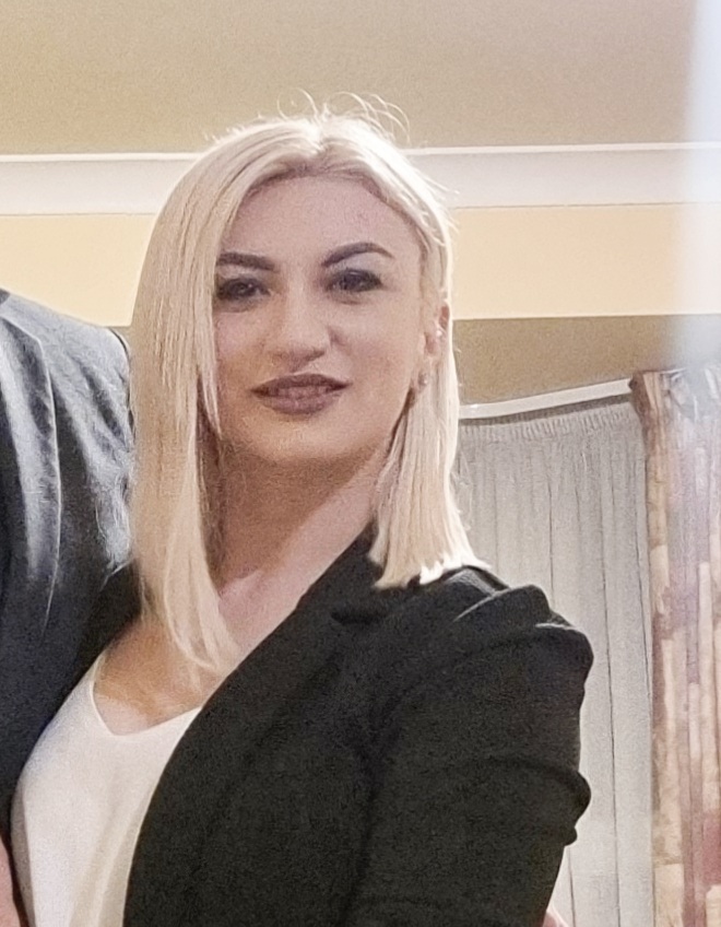 Mihaela author avatar