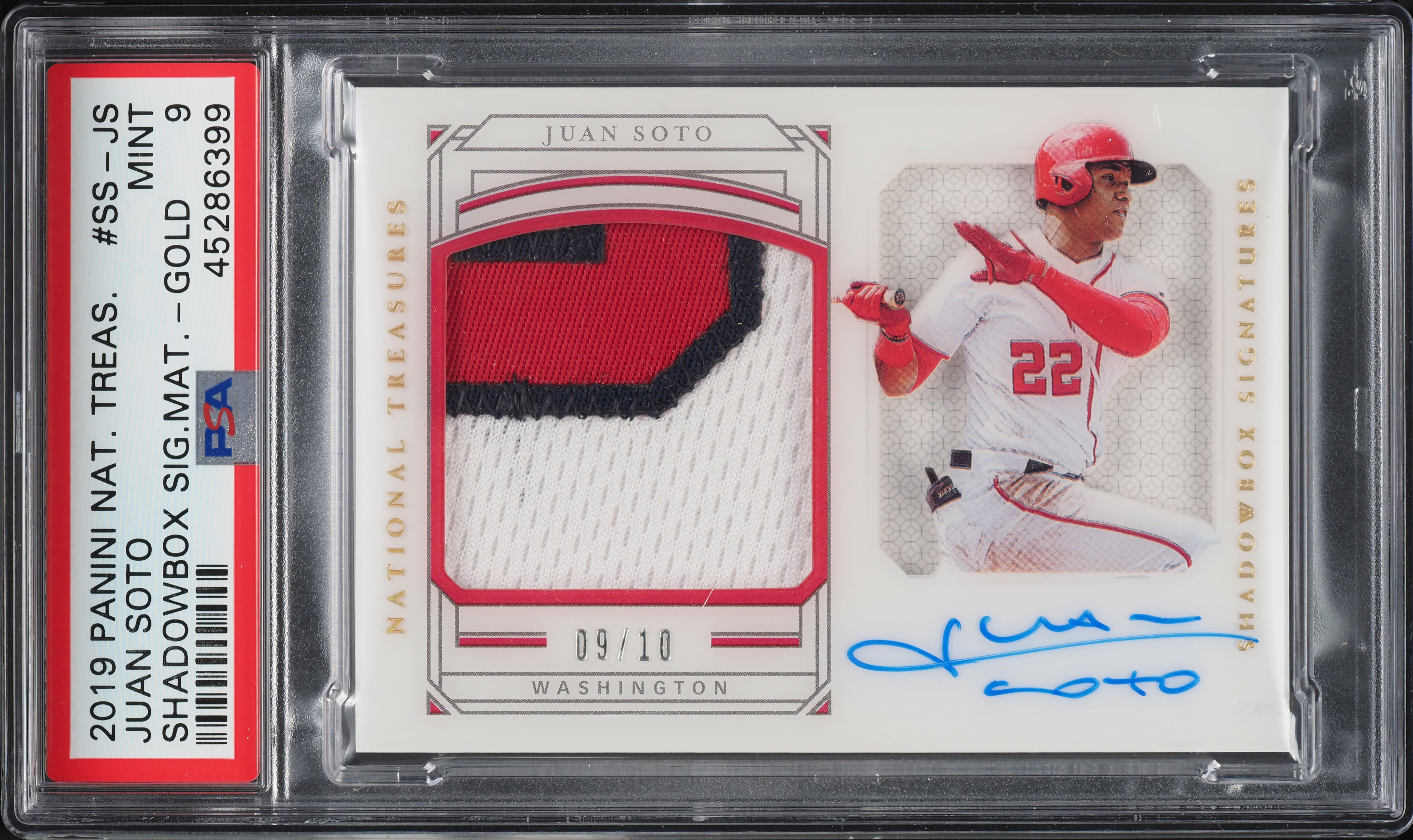 2019 National Treasures Shadowbox Gold Juan Soto PATCH AUTO /10 