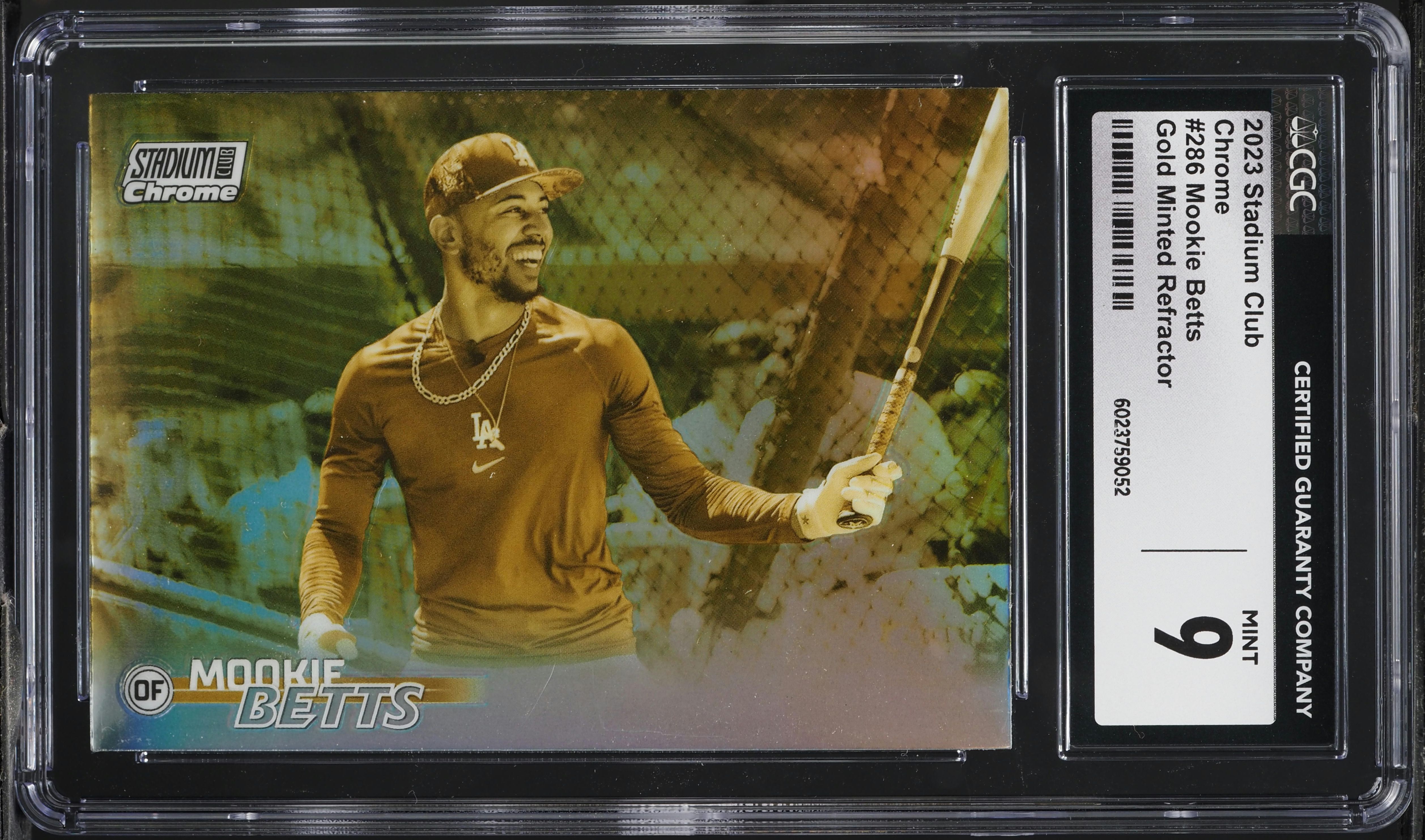2023 Stadium Club Chrome Gold Minted Refractor Mookie Betts #286