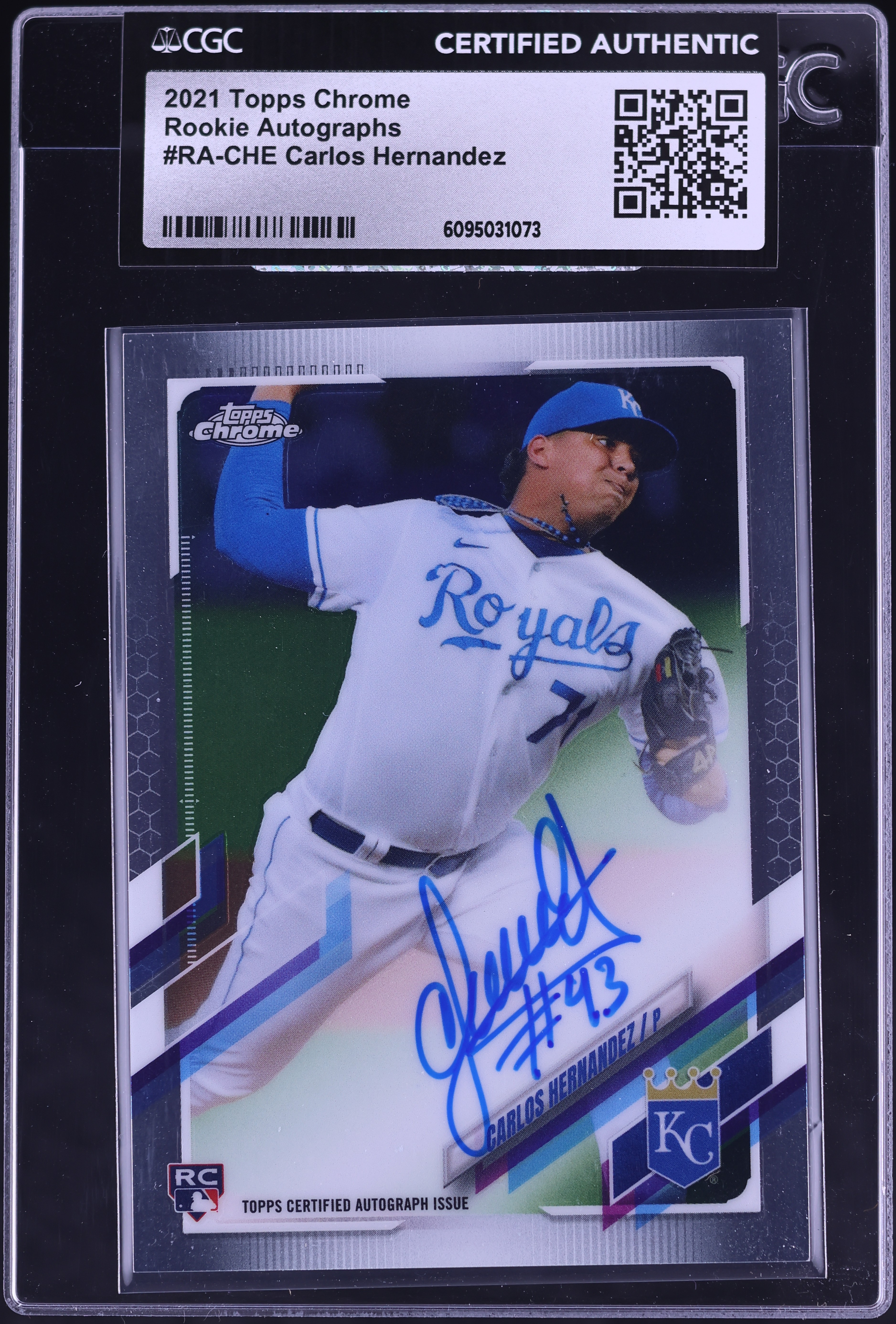 2021 Topps Chrome Carlos Hernandez ROOKIE AUTO #RA-CHE CGC AUTH on 