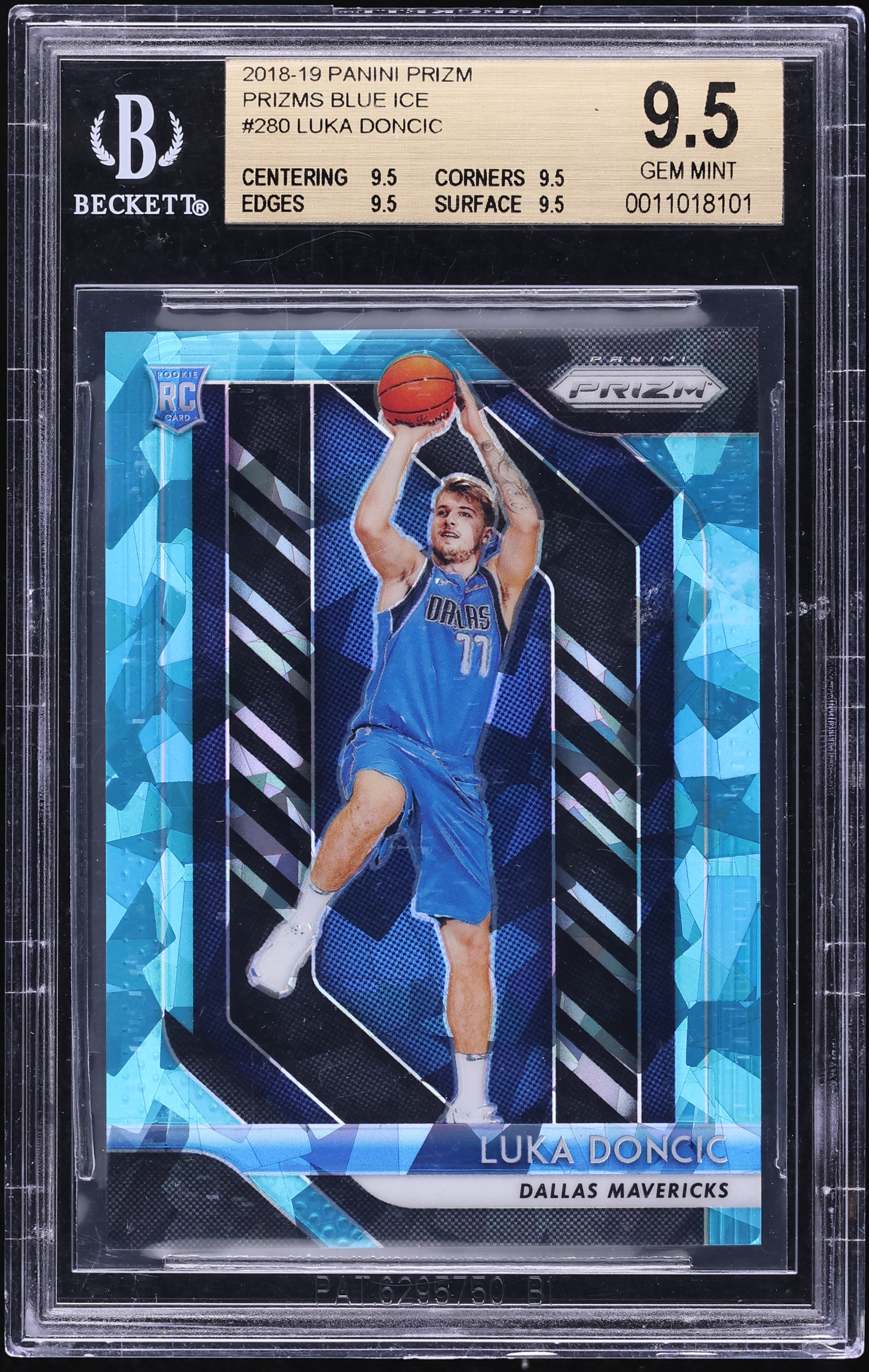 2018 Panini Prizm Blue Ice Luka Doncic ROOKIE /99 #280 BGS 9.5 GEM