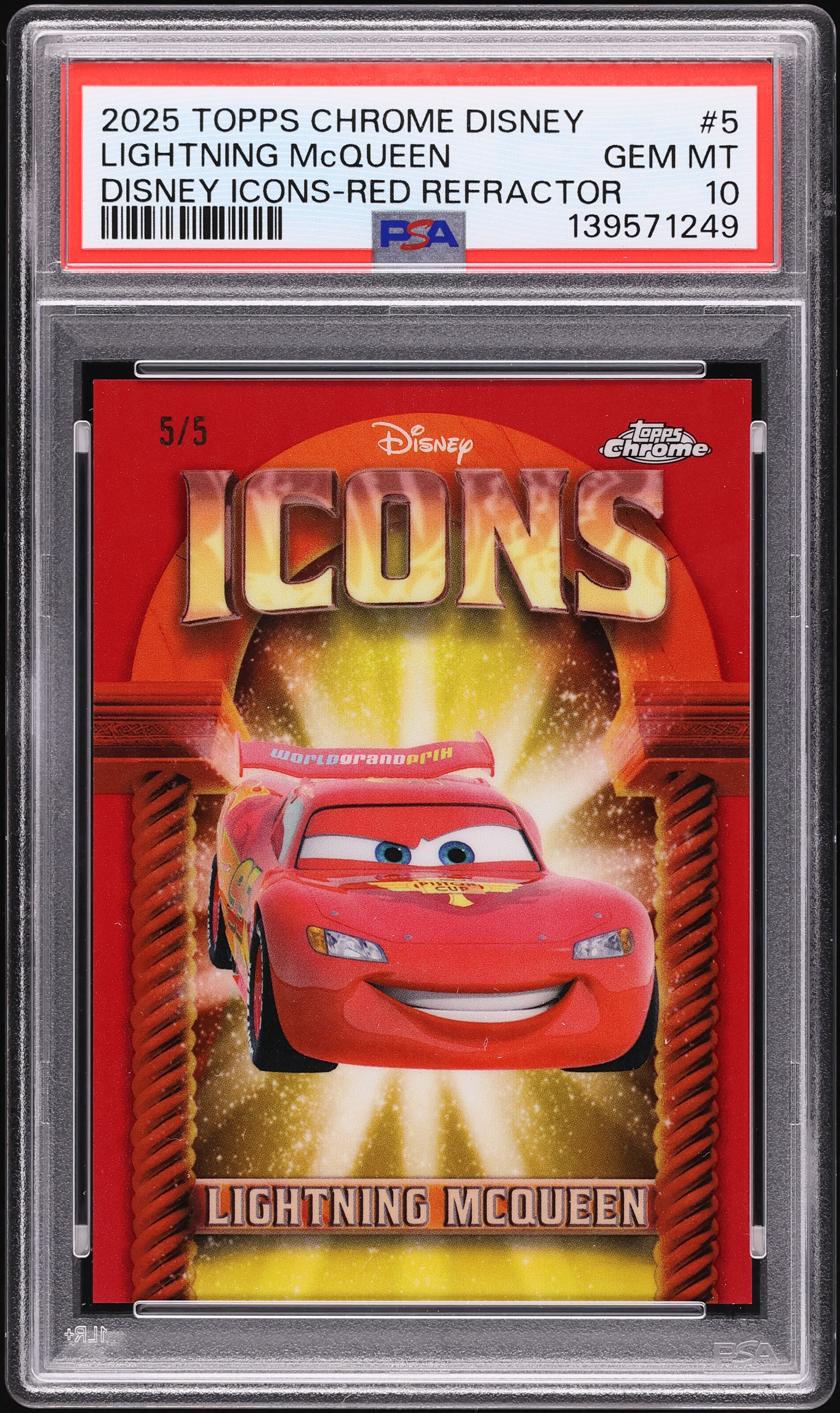 2025 Topps Chrome Disney Icons Red Refractor Lightning McQueen 5/5