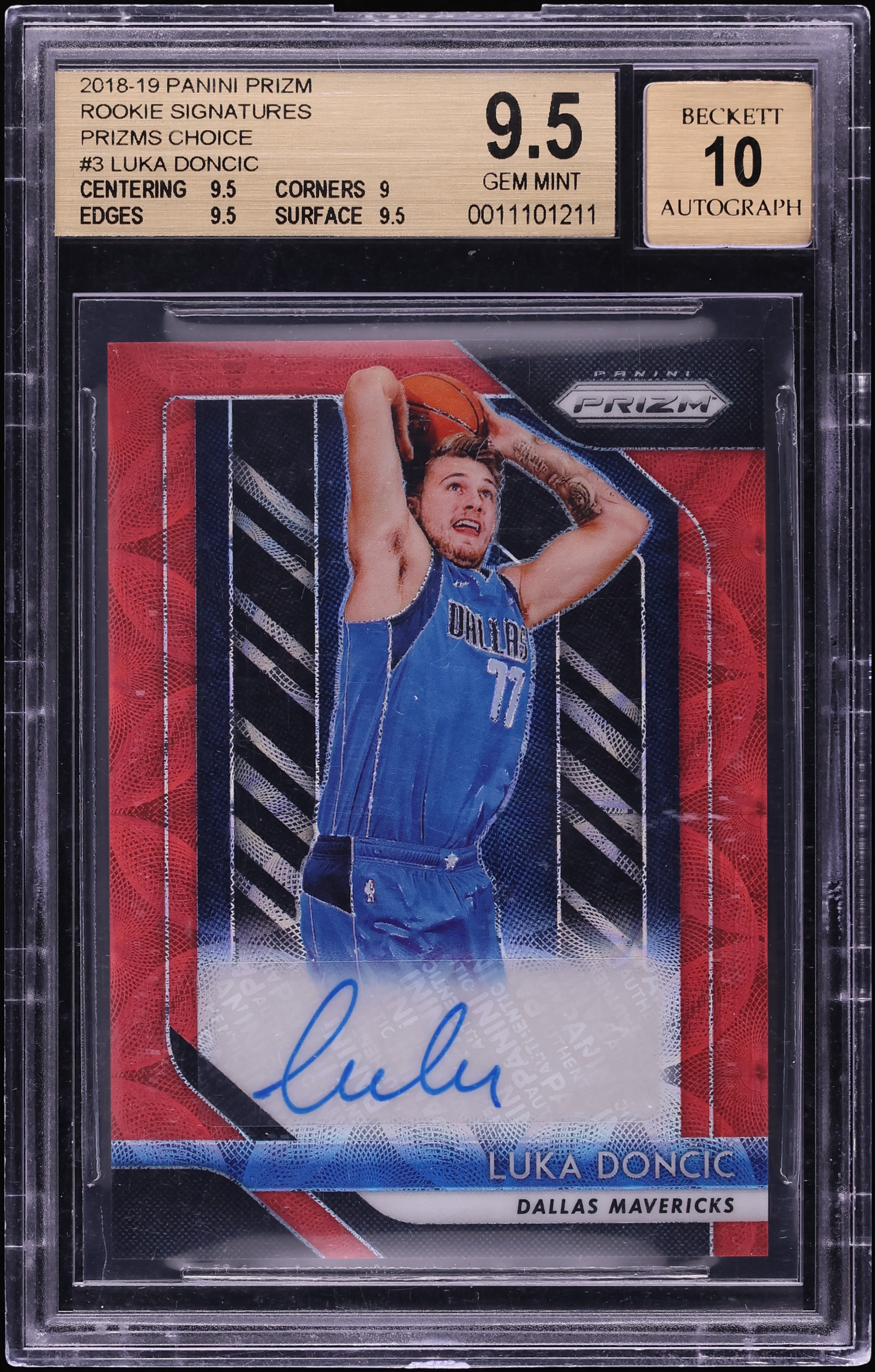 2018 Panini Prizm Signature Choice Luka Doncic ROOKIE AUTO BGS 9.5