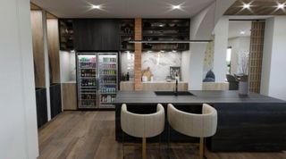 7th Floor Entertainment Lounge