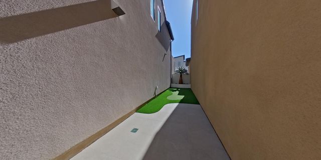 Side Yard View 2