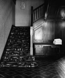 Captain's Flat Hotel - Jane Brown