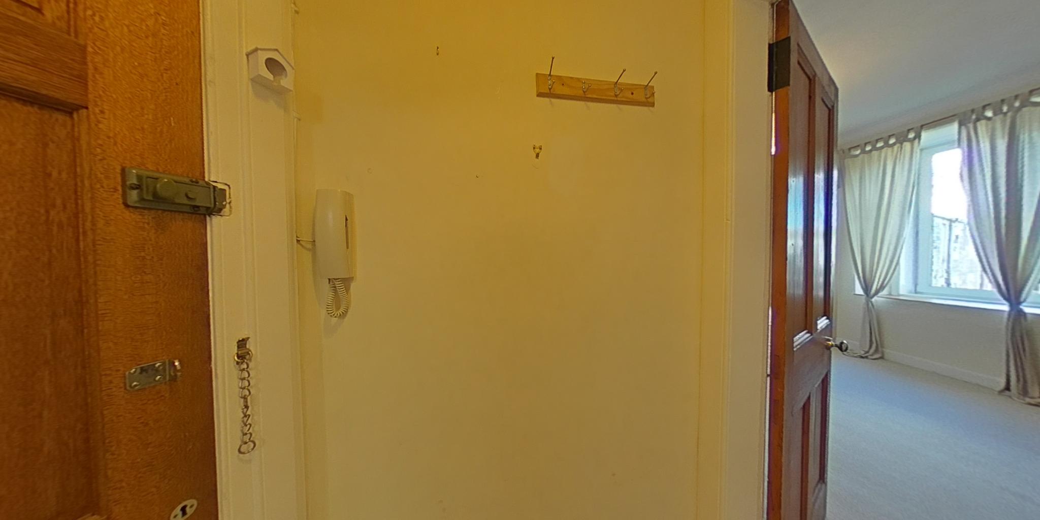 26 Caledonian Crescent