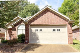 516 Hummingbird Lane