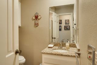 1/2 Bath of Office