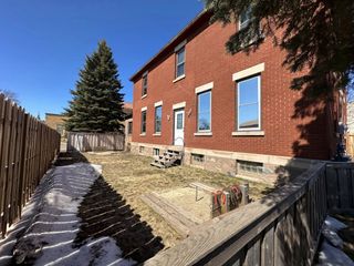 Exterior Side w/Horseshoe Pits