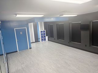 Studio 4 Front