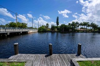 Dock