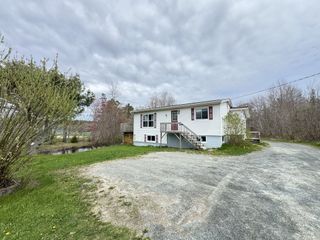 1661 Beaver Bank Rd