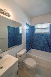 Unit 17 - Bathroom 2